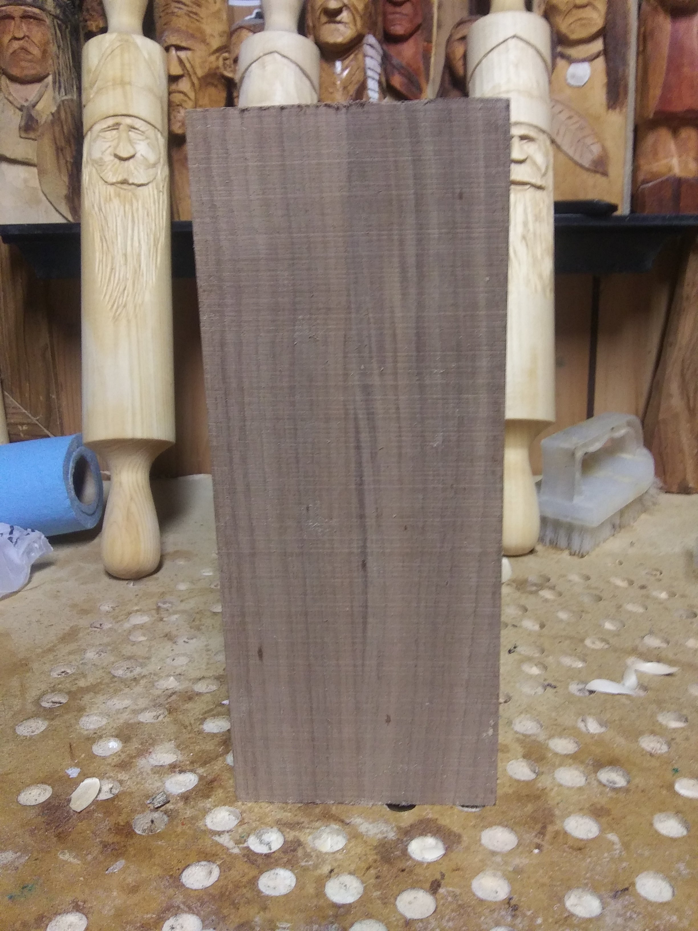 Large WALNUT Carving Block 4